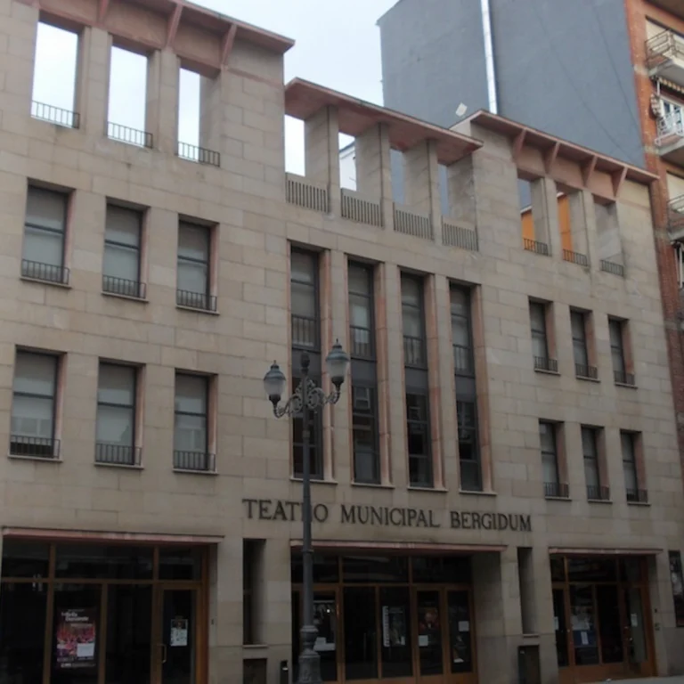 Teatro_Municipal_Bergidum